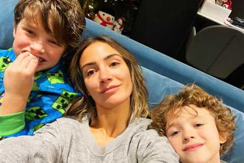 I’m A Celeb’s Frankie Bridge reunites with her sons after sparking pregnancy rumours on her last..