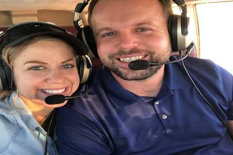 John Duggar and wife Abbie ‘thankful for protection’ during ‘scary’ plane crash that left plane..