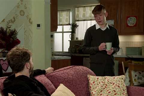 Coronation Street spoilers: Horrifying moment Daniel Osbourne throws Max Turner down the stairs