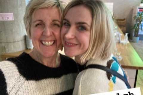 Coronation Street legends Katherine Kelly and Julie Hesmondhalgh reunite in rare snap