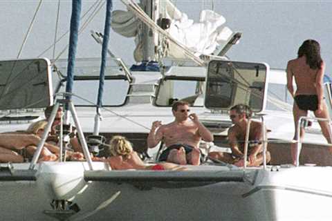 ‘Relaxed’ Prince Andrew ‘felt at home’ on Epstein’s paedo island & ‘flirted’ with sex predator..