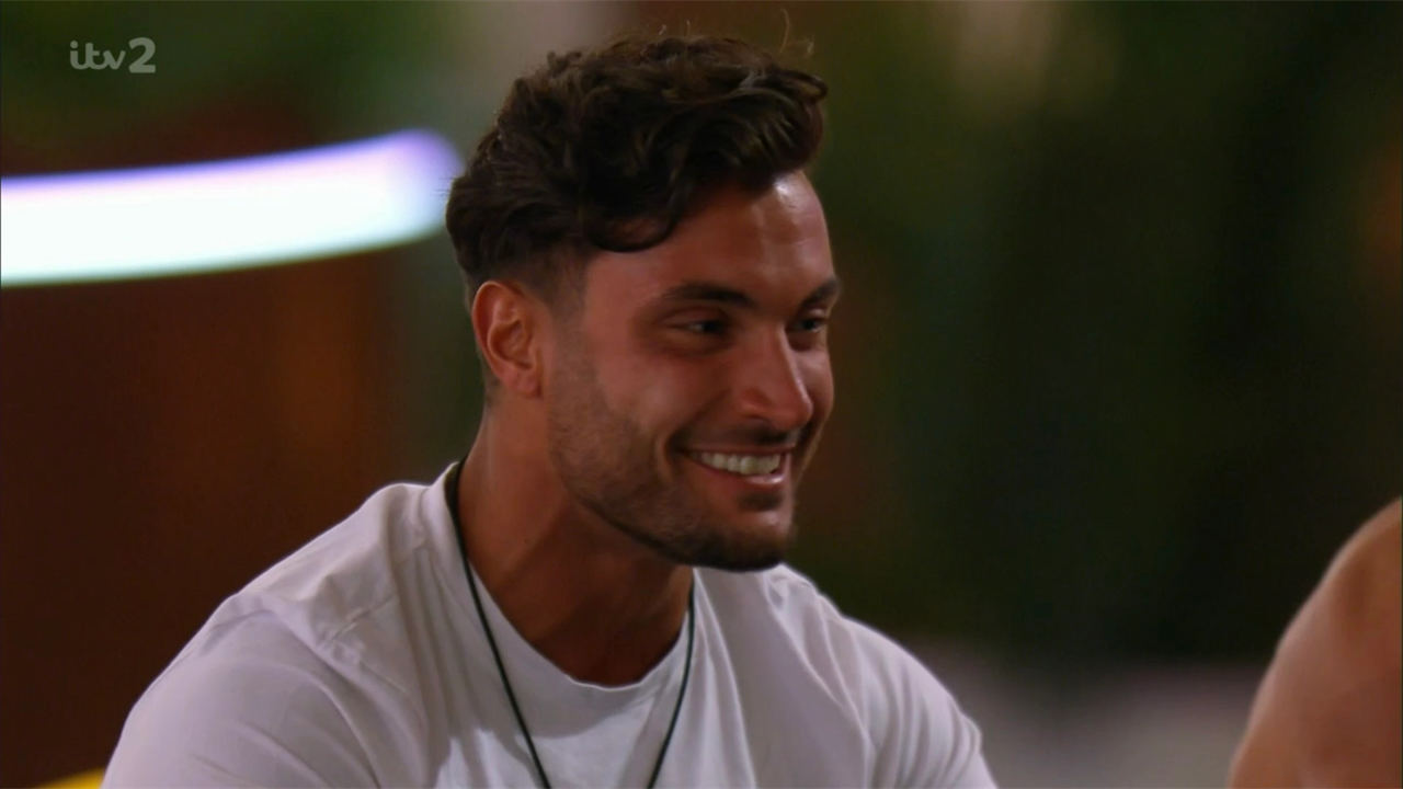 Davide ‘will ditch Ekin-Su’ in Casa Amor twist claims axed Love Island star