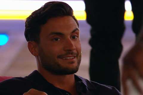 Love Island fans baffled as Davide makes confession after Jay Younger is kicked out of the villa