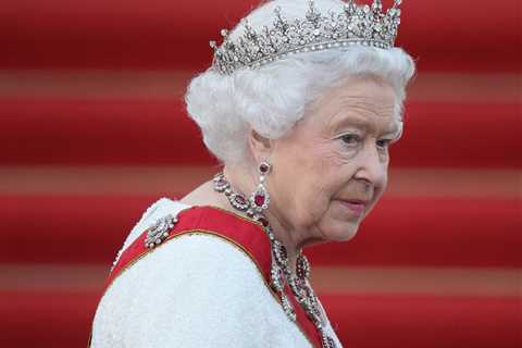 Queen Elizabeth Dead At 96￼