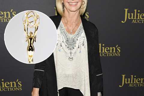 Fans Are Upset After Olivia Newton-John Was Left Out of 2022 Emmys In Memoriam Segment