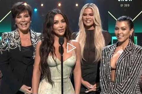 Khloe Kardashian Had NO IDEA She Won a People's Choice Award