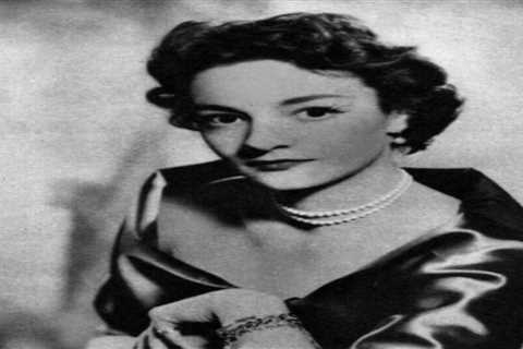 The Queen’s maid of honour Lady Mary Russell who carried her coronation train dies the night before ..