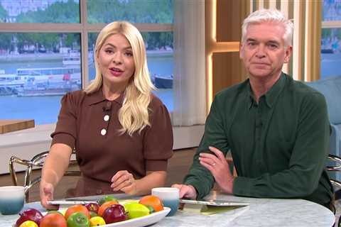 Holly Willoughby and Phillip Schofield ‘set to leave This Morning by 2023’, claim bookies