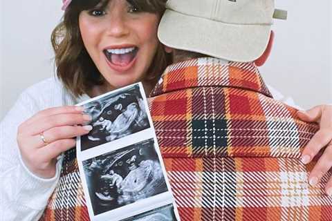 Hollyoaks star Jessica Fox reveals she’s pregnant with her first baby after two heartbreaking..