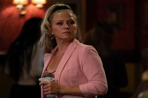 EastEnders spoilers: Linda Carter shares a moment with ex Mick as hopes for a reunion return