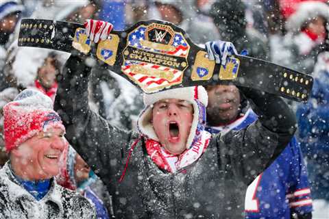 Buffalo slammed by snow ahead of Bills-Dolphins game