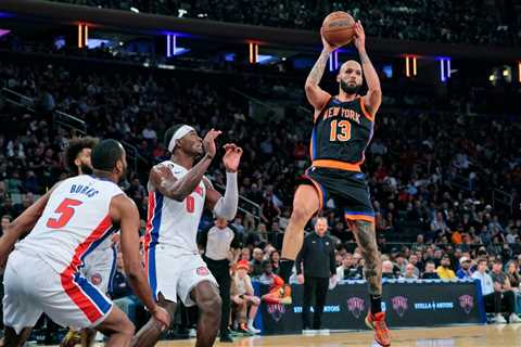 Evan Fournier, Cam Reddish still stuck on Knicks bench despite injuries: ‘No idea’