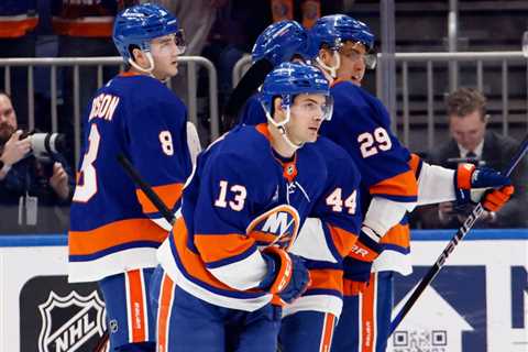 Islanders topple Blue Jackets for third consecutive victory