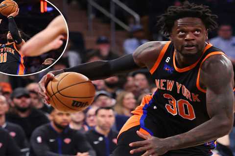 Knicks rally from 21-point deficit to beat red-hot 76ers in stunning win