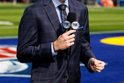 Kevin Burkhardt hasn’t spent ‘10 f–king seconds’ thinking about Tom Brady as booth shakeup looms