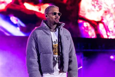 Chris Brown Apologizes to Robert Glasper After Mocking His Best R&B Album Grammy Win