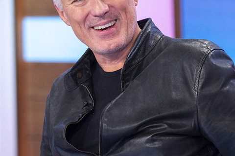 Who is Martin Kemp and what is his net worth?