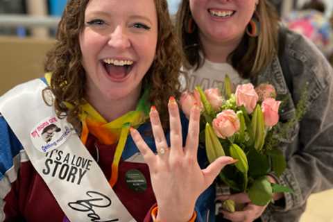 Colorado Avalanche fan pulls off epic Pride Night proposal