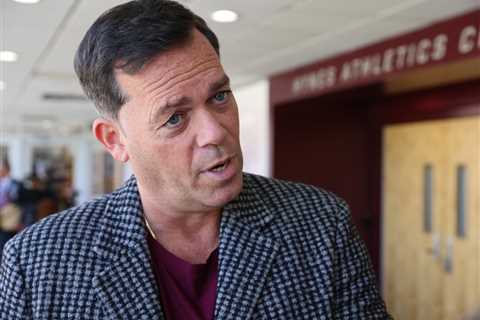 From Manhattan to Iona, Steve Masiello finds new home with Rick Pitino