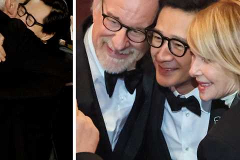 Ke Huy Quan Recalls Reuniting with Steven Spielberg & Harrison Ford at the Oscars