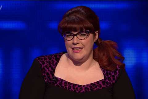 The Chase celeb contestant leaves Jenny Ryan grimacing with very rude reaction as she walks onto set