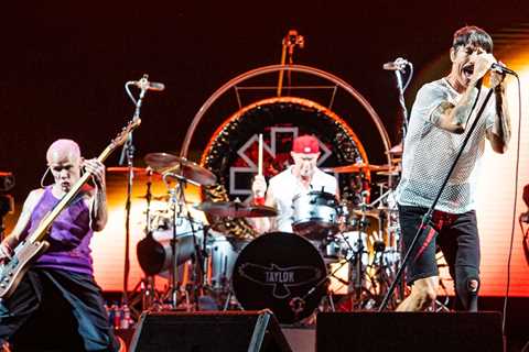 Red Hot Chili Peppers Become First Act to Double Up on Top Tours Chart