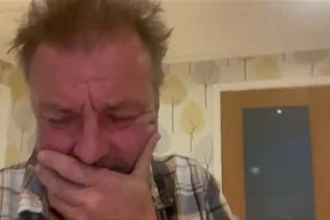 Homes Under the Hammer’s Martin Roberts shares emotional post about dad’s ashes as he asks fans for ..