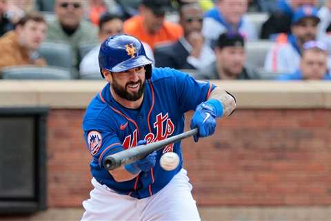 Mets’ Tomas Nido clears waivers after DFA, accepts Triple-A assignment