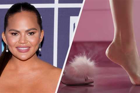 Chrissy Teigen Re-Created The Barbie Arched Feet Scene, And Her Attempt Is So Impressive