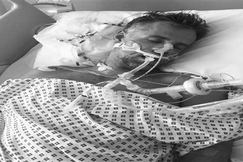 Richard Bacon reveals shocking hospital pic in tribute to the NHS as he thanks them for saving his..