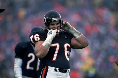 Bears legend Steve McMichael in intensive care with sepsis, pneumonia