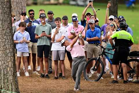 Justin Thomas misses FedEx Cup cut after gut-wrenching chip shot on final hole