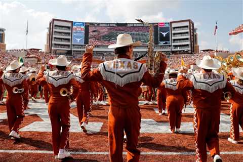 Alabama’s tilt with Texas comes with petty seating arrangement