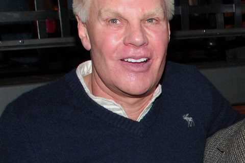 Abercrombie & Fitch Investigating Ex-CEO Mike Jeffries Amid Sexual Misconduct Allegations