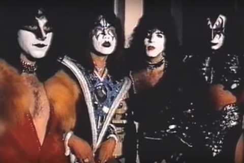 43 Years Ago: Kiss Conquer Australia