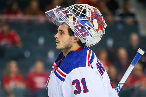 Rangers taking cautious approach with Igor Shesterkin, Jonathan Quick