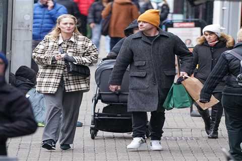 Ant McPartlin puffs on a vape as he wraps up for shopping trip with wife Annie-Marie Corbett