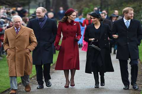 Kate and William Extend Christmas Olive Branch to Meghan and Harry Amid Feud