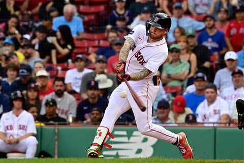 Yankees acquire outfielder Alex Verdugo in trade with Red Sox