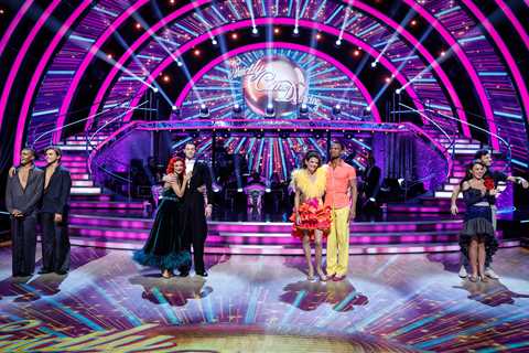 Strictly Come Dancing fans outraged as fan favourite couple miss out on grand final