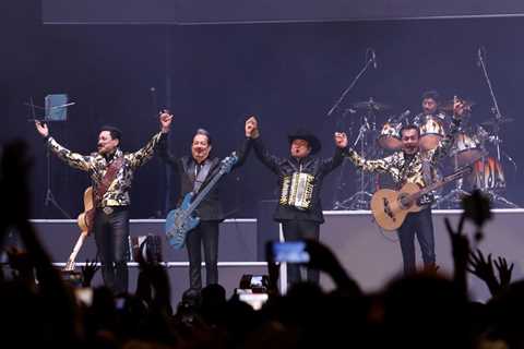 Los Tigres del Norte Talk Trends, Longevity and Upcoming Tour: ‘The Most Important Thing Is to Be..