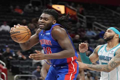 Pistons’ Isaiah Stewart punched Suns’ Drew Eubanks in pregame scuffle inside arena