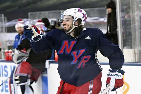 Rangers pleasantly surprised by MetLife ice quality