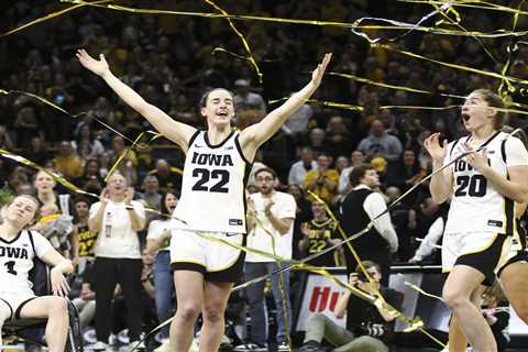 Iowa, Caitlin Clark receiving most national championship bets