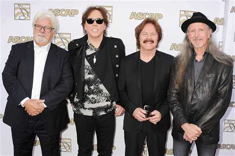 Doobie Brothers and Michael McDonald Reuniting on New Album