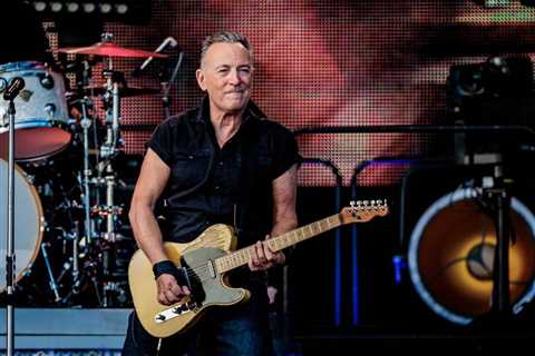 Bruce Springsteen Adds Homecoming Festival Spot to World Tour, Sets ‘Best Of’ Release