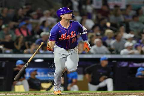 Pete Alonso puts on offensive and defensive show in Mets’ win