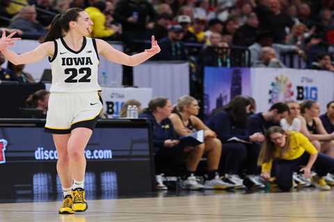 Why no 3-pointer is too far for Caitlin Clark