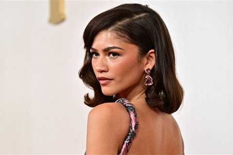 Zendaya's Oscars Look Is The Epitome Of Old Hollywood Glam