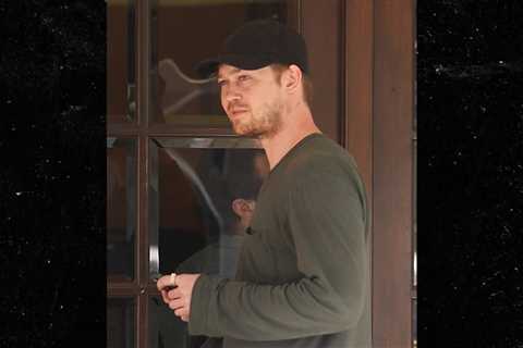 Joe Alwyn Surfaces in L.A. as Taylor Swift & Travis Kelce Are in Town